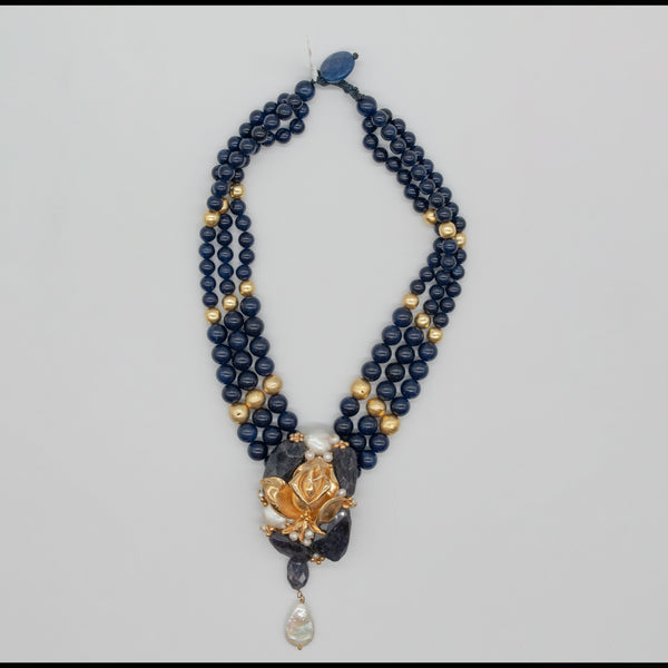 Confuorto - Collana girocollo in agata blu
